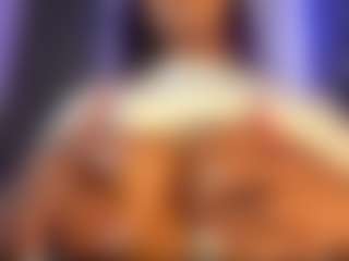 Camille Bennet's Live Sex Cam Show