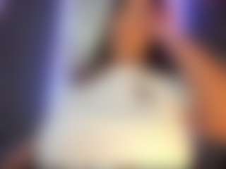Camille Bennet's Live Sex Cam Show