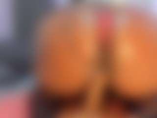 Camille Bennet's Live Sex Cam Show