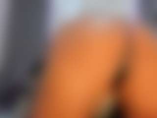 Camille Bennet's Live Sex Cam Show