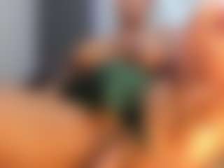 Live cam show with Camille Bennet - Young Adult on CamwithHer