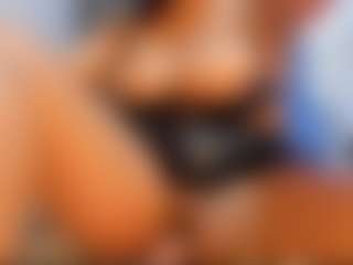 Live cam show with Camille Bennet - Ebony Teen (18+) on Nude Chat * 1 On 1 Webcam Sex * Live Cam Show