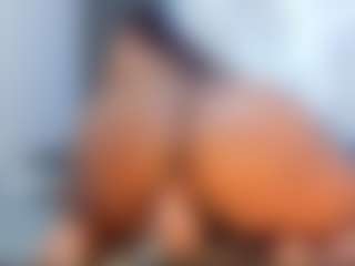Camille Bennet's Live Sex Cam Show