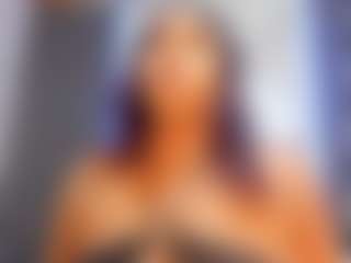 Live cam show with Camille Bennet - Living Room on https://playwithruby.com