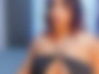 Camille Bennet's Live Sex Cam Show