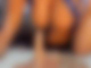 Live cam show with Camille Bennet - Athletic Ebony on Camsoda