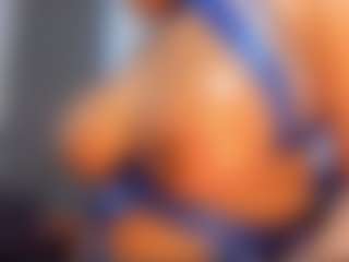 Live cam show with Camille Bennet - Bondage on Camsoda