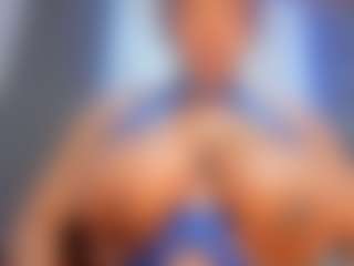 Camille Bennet's Live Sex Cam Show