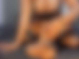 Live cam show with Camille Bennet - Young Adult on PervPlay.com