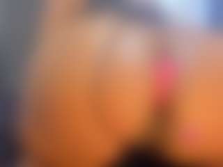 Camille Bennet's Live Sex Cam Show