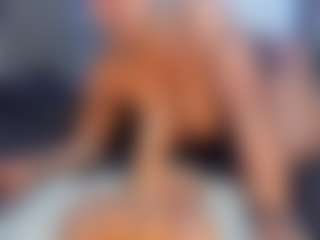 Live cam show with Camille Bennet - Anal Toys on LiveSexCams6