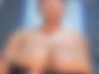 Camille Bennet's Live Sex Cam Show