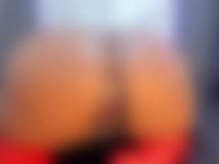Camille Bennet's Live Sex Cam Show