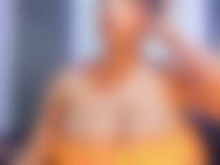 Live cam show with Camille Bennet - Dildo Or Vibrator on Camsoda