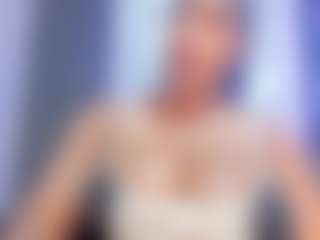 Live cam show with Camille Bennet - Big Nipples on Camsoda