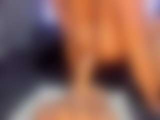 Camille Bennet's Live Sex Cam Show
