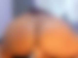 Camille Bennet's Live Sex Cam Show