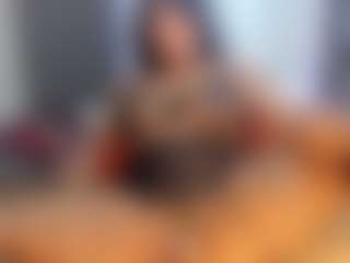 Live cam show with Camille Bennet - Ebony Toys on Camsoda