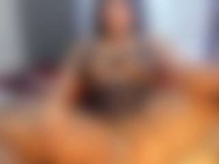 Camille Bennet's Live Sex Cam Show