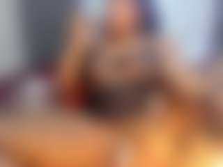 Camille Bennet's Live Sex Cam Show