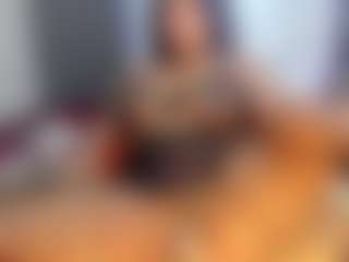 Camille Bennet's Live Sex Cam Show