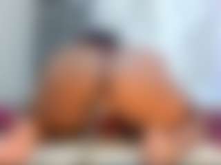 Camille Bennet's Live Sex Cam Show
