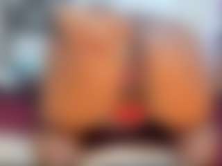 Camille Bennet's Live Sex Cam Show