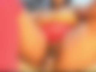 Live cam show with Camille Bennet - Machine on Camsoda