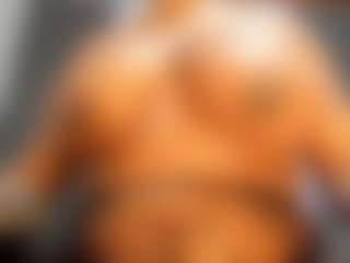 Live cam show with Camille Bennet - Ebony Big Tits on SinfulBabes