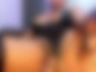 Camille Bennet's Live Sex Cam Show
