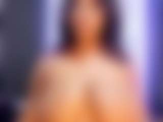 Camille Bennet's Live Sex Cam Show