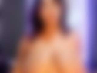 Camille Bennet's Live Sex Cam Show