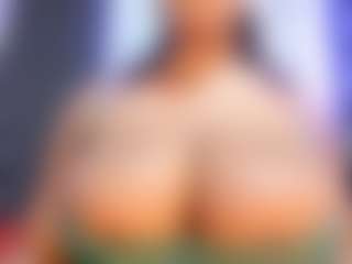 Live cam show with Camille Bennet - Solo on Stripli.com