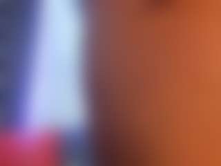 Live cam show with Camille Bennet - Big Ass on Instabang