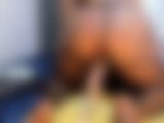 Camille Bennet's Live Sex Cam Show