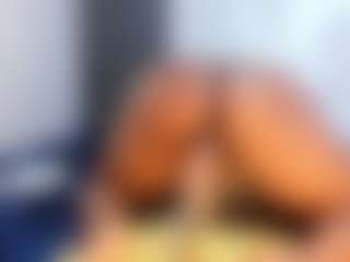 Camille Bennet's Live Sex Cam Show