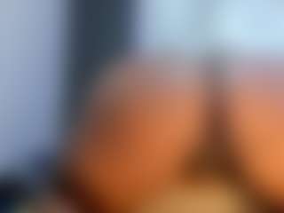 Camille Bennet's Live Sex Cam Show