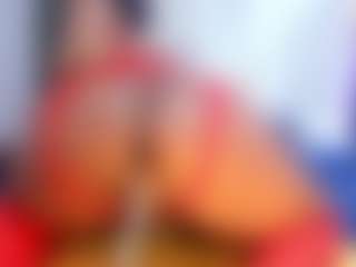 Live cam show with Camille Bennet - Big Nipples on WildCum