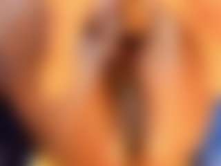 Live cam show with Camille Bennet - Nipple Piercings on nudelive.tv
