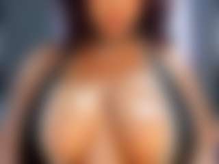 Live cam show with Camille Bennet - Athletic Asshole on Camsoda