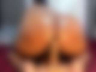 Camille Bennet's Live Sex Cam Show