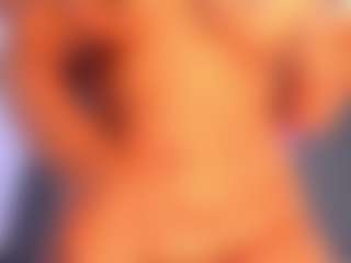 Live cam show with Camille Bennet - Asshole Black on Uber Horny