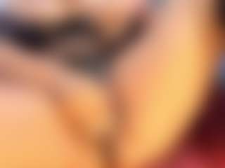 Camille Bennet's Live Sex Cam Show