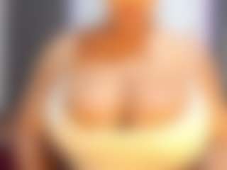 Camille Bennet's Live Sex Cam Show