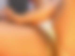 Live cam show with Camille Bennet - Black Fetish on Milfs Live