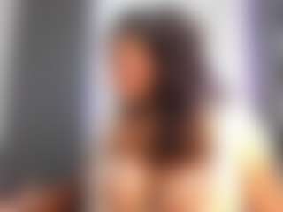 Show de câmera ao vivo com Camille Bennet - Ebony Teen (18+) no Camsoda