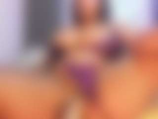 Live cam show with Camille Bennet - Solo on Camsoda