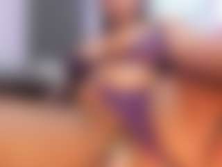 Live cam show with Camille Bennet - Black Young Adult on Camsoda