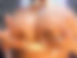 Live cam show with Camille Bennet - Living Room on liverealitysex.com
