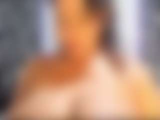 Camille Bennet's Live Sex Cam Show